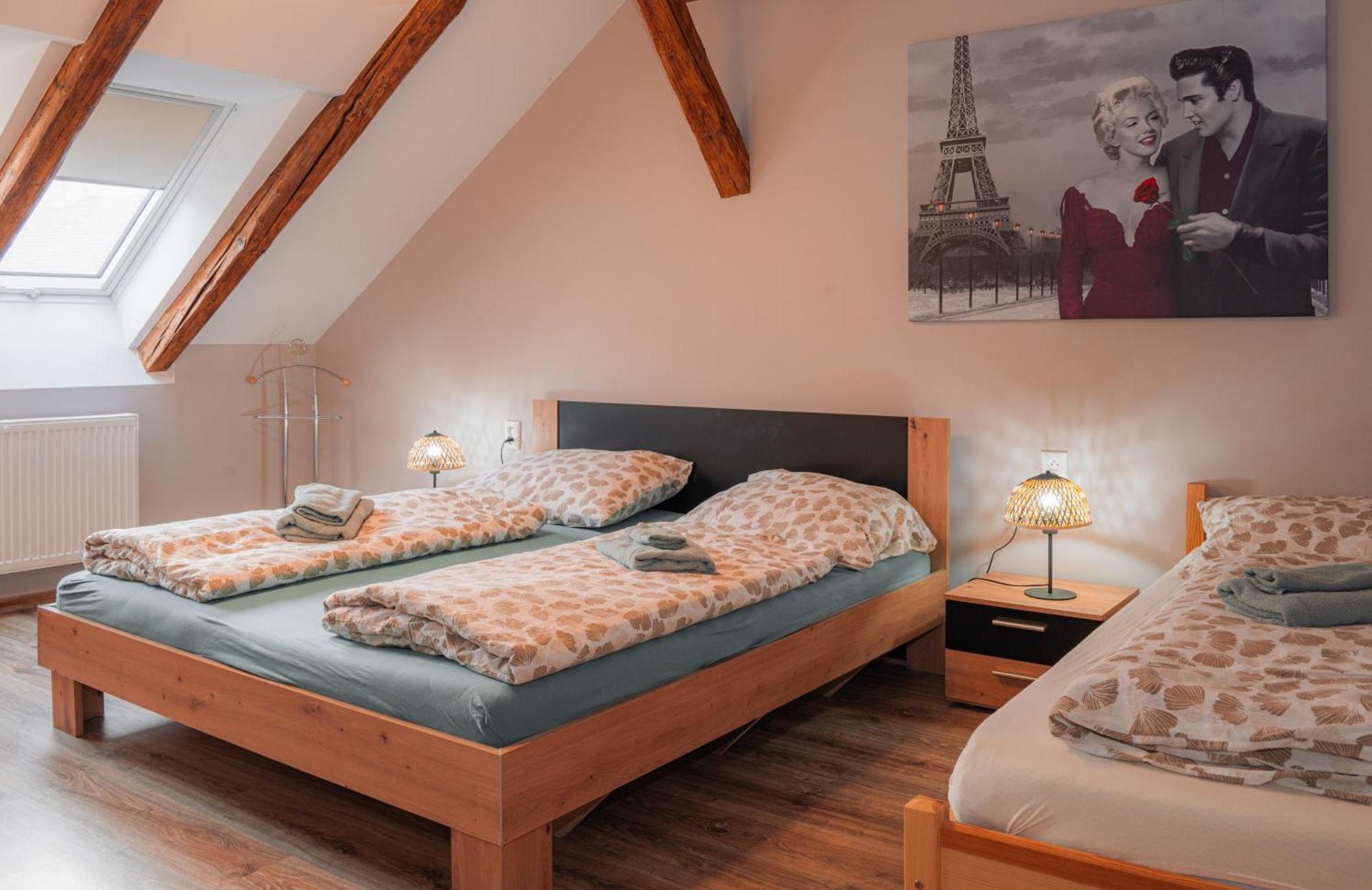 Apatman Fellini House Appartement Trenčín Buitenkant foto